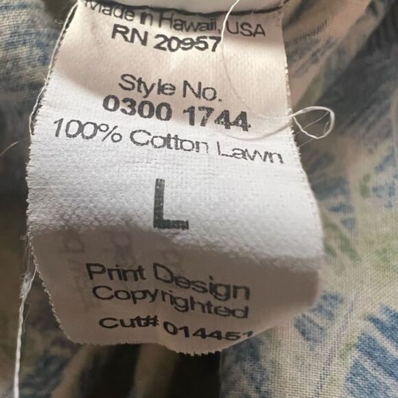 Tori Richard Honolulu 100% Cotton Lawn Blue Tropical Shirt - Picture 2 of 3